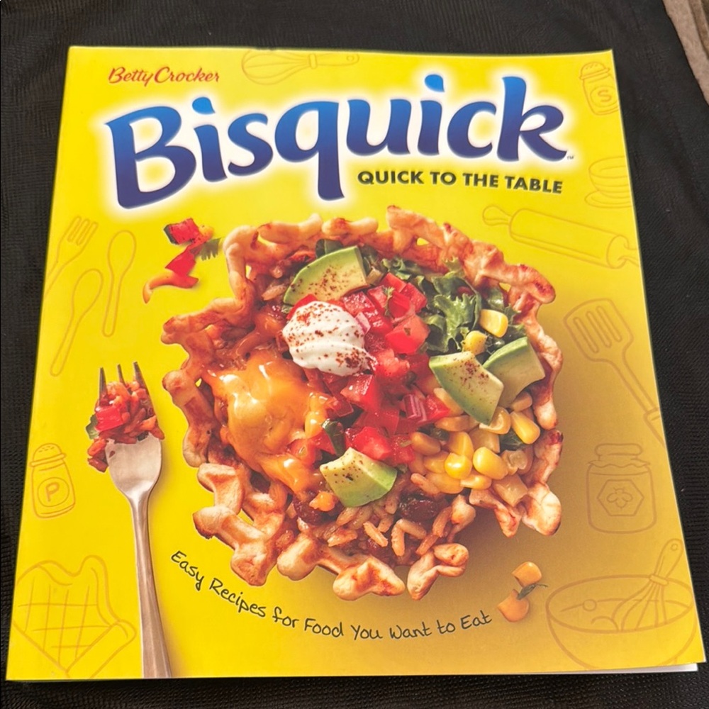 Betty Crocker Bisquick Cookbook - Yellow